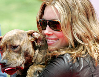 famous-pit-lovers-jessica-biel.jpg