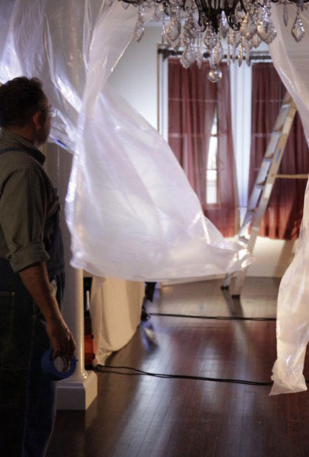 HOUSEHOLD ITEMS MOVING