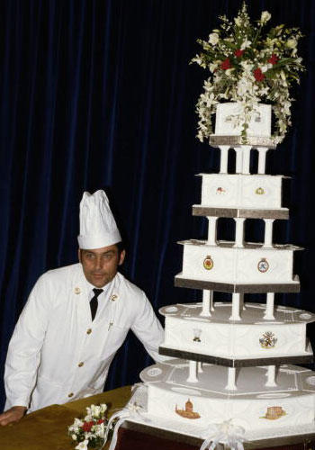 Former royal servant to the Windsor family, Moyra Smith made a posthumous donation of $1,830 (that's about a thousand pounds) to charity in 2008 when her family auctioned off a piece of cake from the wedding of Prince Charles to Diana Spencer. Don't worry -- Smith didn't skulk around the reception waiting for her opportunity to steal a bit of history. The queen sent her a piece of cake to enjoy, but she ended up holding onto it instead. Betcha there are plenty of people who wish they'd had the foresight to turn a few dollars' worth of confection into a major profit, huh? Here, David Avery poses with the cake he designed and baked for Di.