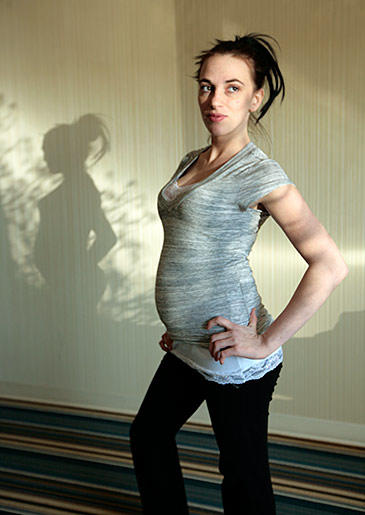 Mellie revealed that she's pregnant! Take a look at her baby bump photos.