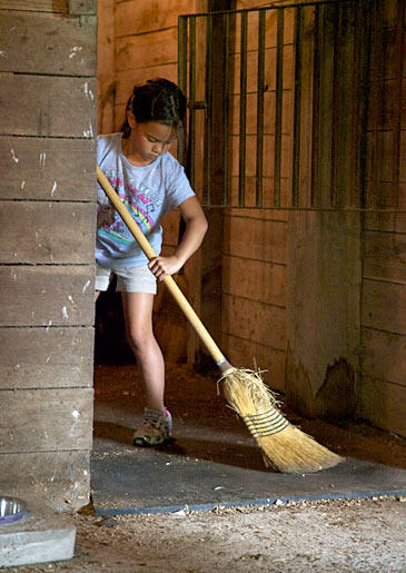 Hannah is a good housekeeper.