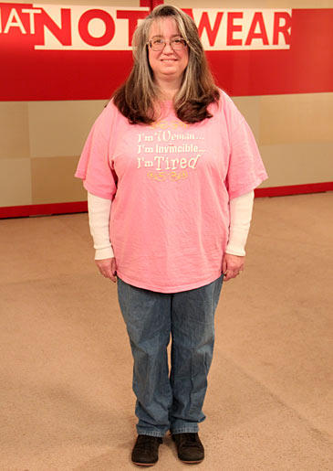 Meet Kathy, a widowed 45-year-old mother of three and cancer survivor whose frumpy wardrobe of oversized t-shirts and sweat pants is uninspired. The loss of her husband combined with a poor body image has resulted in Kathy all but giving up on her style. Look through the pictures to see how Stacy and Clinton transformed this mom, helping her to overcome her body insecurities and embrace an empowering new look.