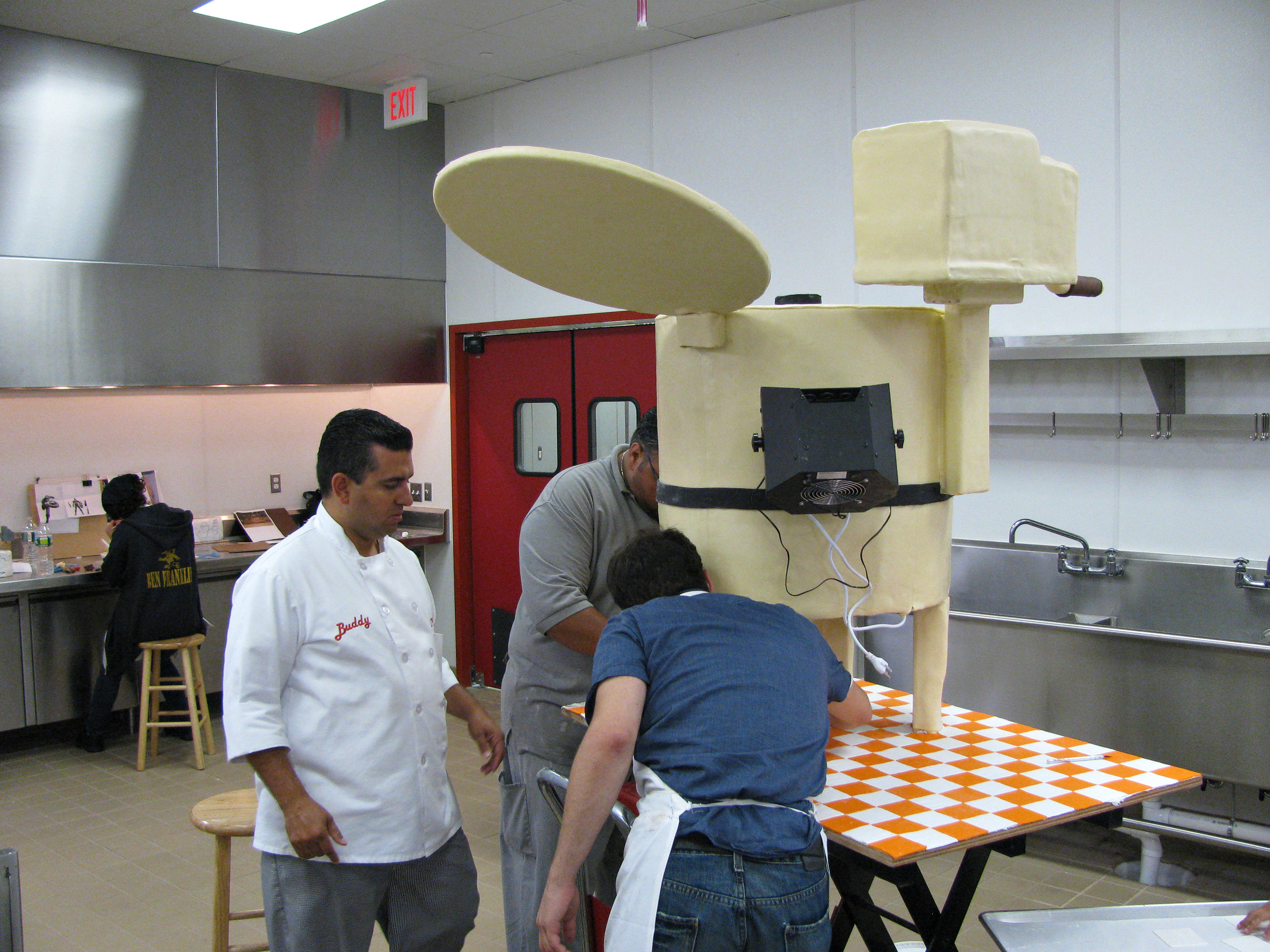 cake-boss-list-washing-machine-cake