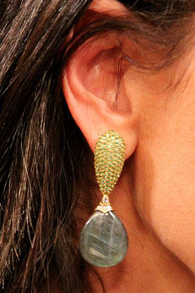 stacys-closet-907-studio-1-earrings