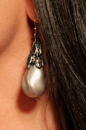 stacys-closet-909-jodi-reveal-earrings