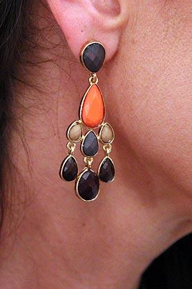 stacys-closet-910-rebecca-shop-earrings