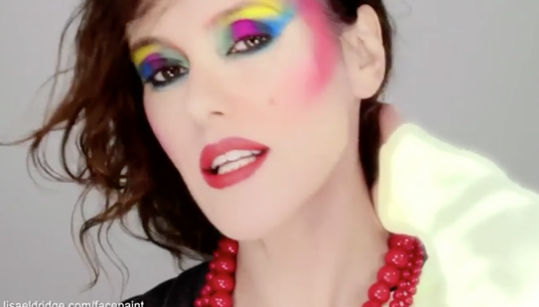 This Stunning Video Shows 100s Of Years Of Makeup In 6 Minutes Tlcme 7038