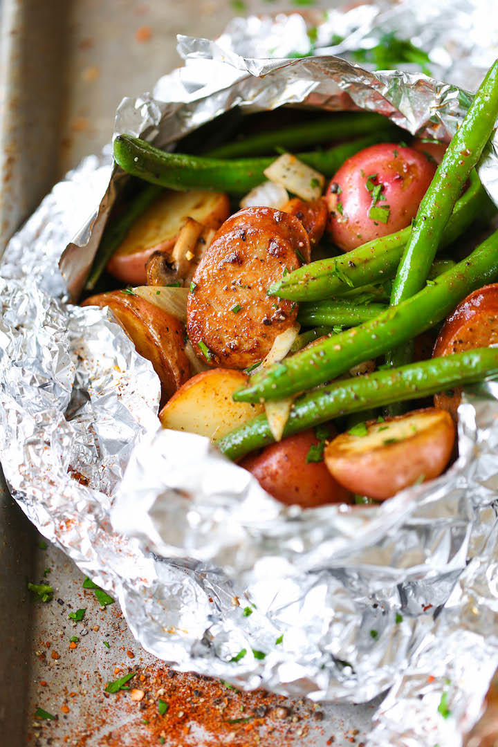 5 Quick and Easy Foil Packet Dinners for Busy Weeknights | TLCme | TLC