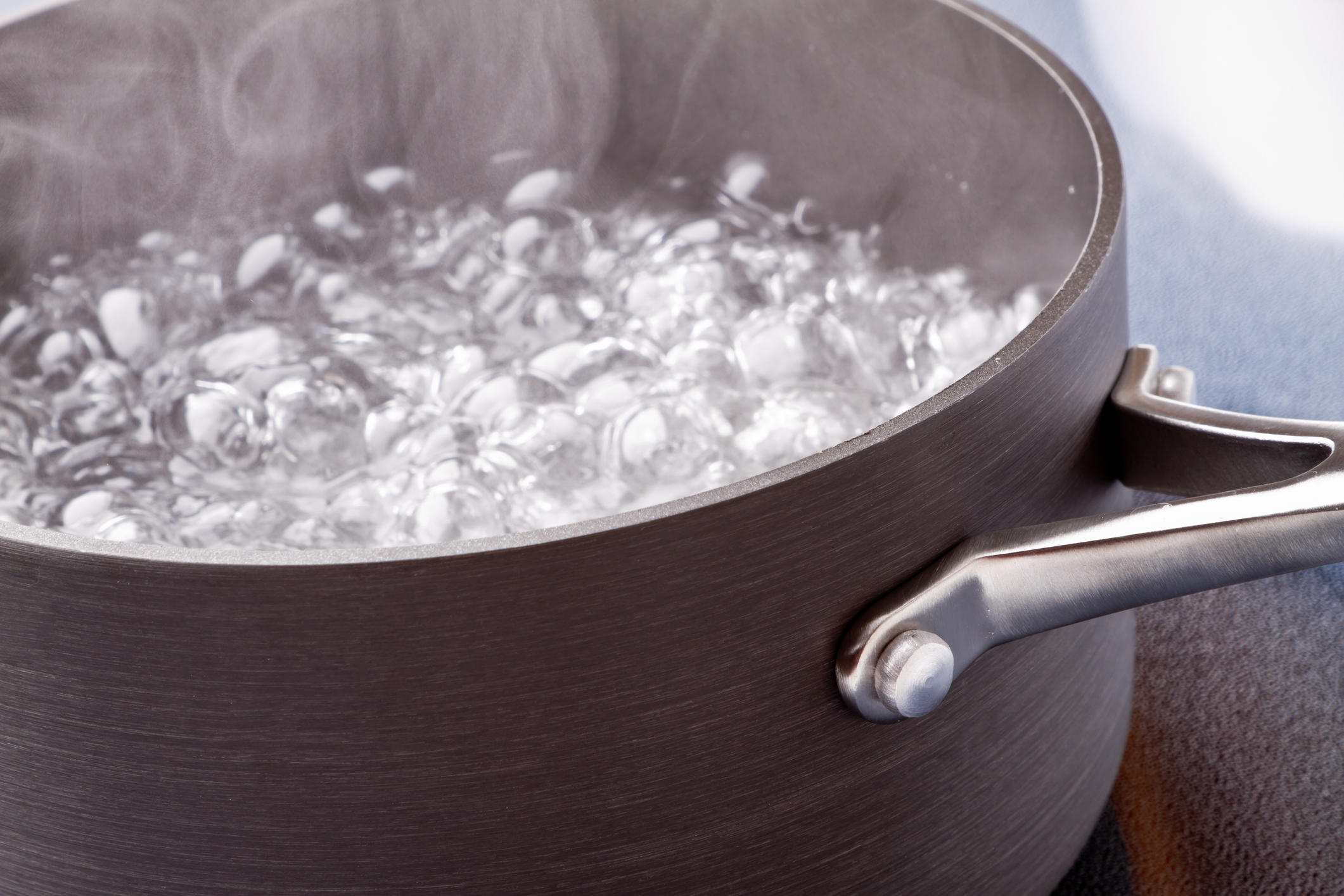 The Trending “Hot Water Challenge” That Every Parent Needs to Know