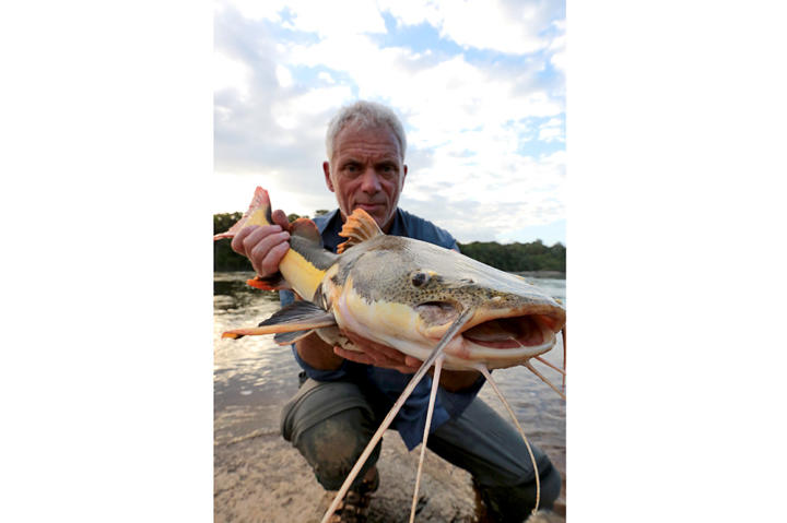 river-monsters-ep601-03-1000w