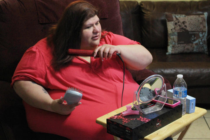 my-600-lb-life-308-laura-07