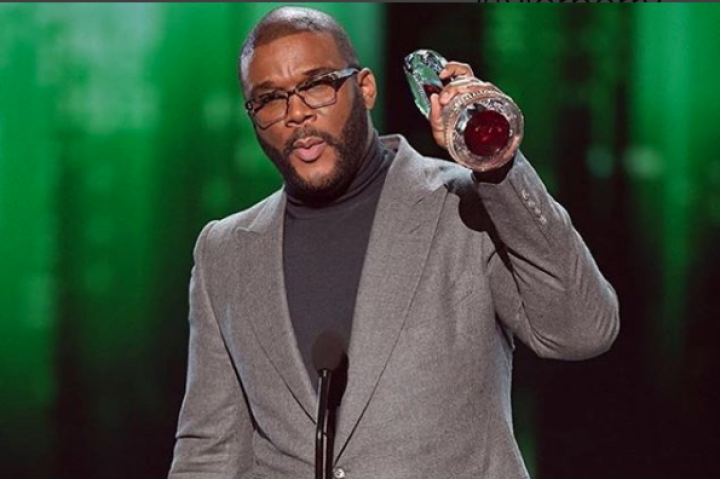 Tyler Perry Accepts Humanitarian Award