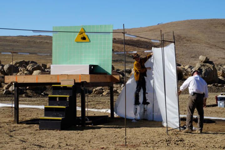 The full-scale acid shoot was one of the hardest shoots to set up in MythBusters history! Getting hold of that much acid, completing the paperwork, and hiring a dedicated clean-up crew were all serious challenges to overcome. The shoot was postponed on three separate occasions before it finally happened.