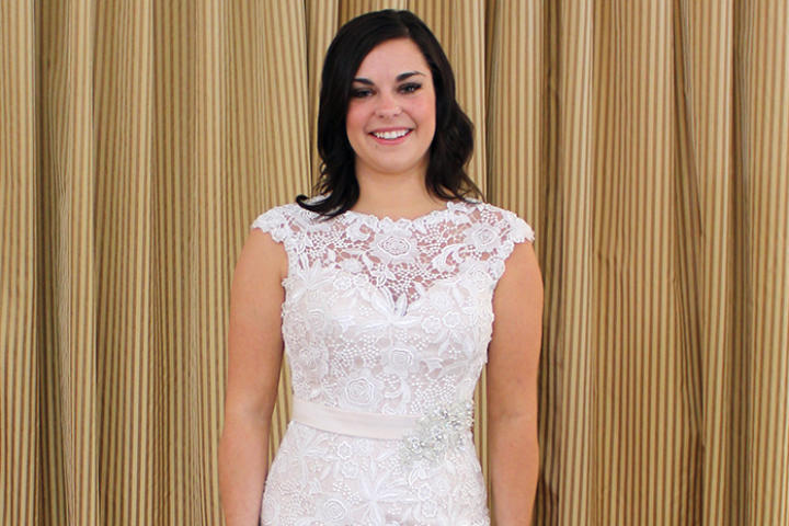 Sarah, a 24-year-old bride from Illinois, was planning a vintage-themed spring wedding at a historic home. The self-proclaimed Daddy's girl was under a lot of pressure to wear her paternal grandmother's gown, but she fell for this
