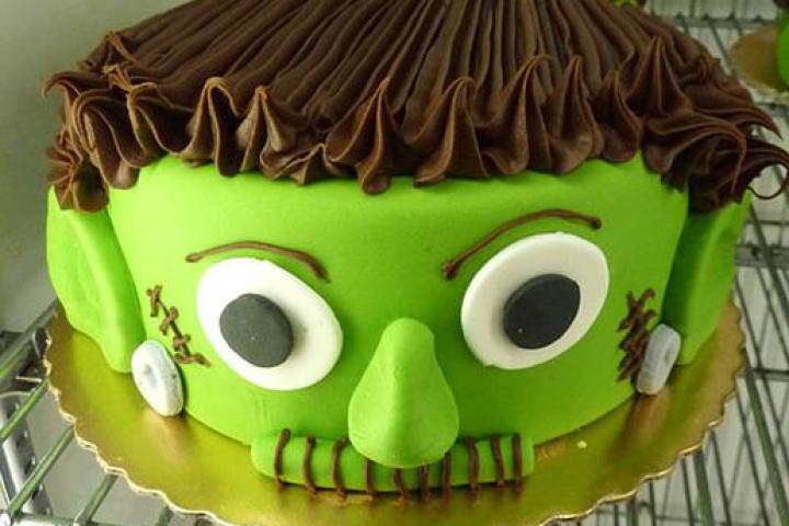 Buddy's Halloween Cakes