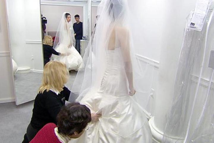Featured Dresses, Season 2