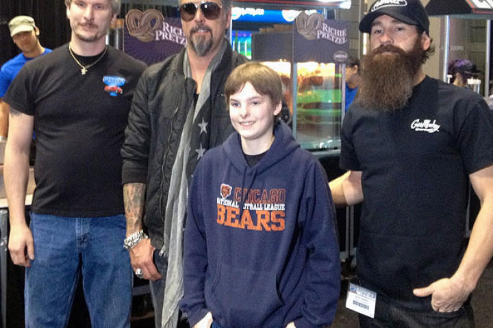 Fast N' Loud Fans at the Chicago Auto Show
