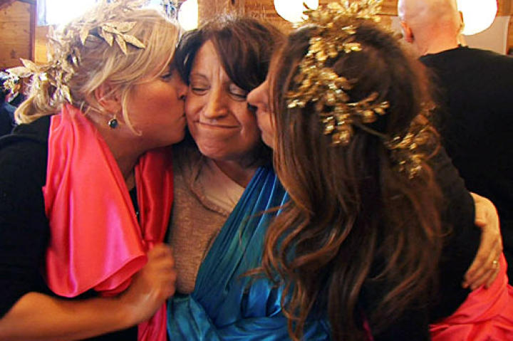 This picture of Sophie and Katherine with Mommy is the only thing sweeter than a signature Georgetown Cupcake!