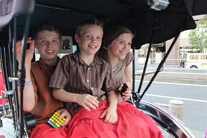 Rickshaws are the way to travel in style for the Duggars in Japan.