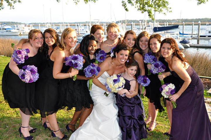 KT and her bridesmaids on her wedding day