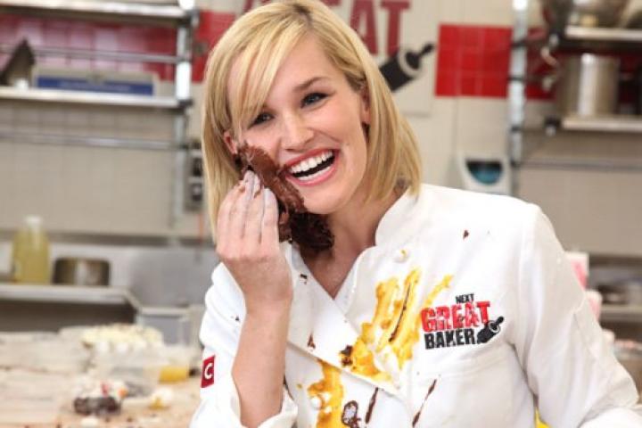 The lovely Megan Rountree looks even lovelier with a shade of frosting.