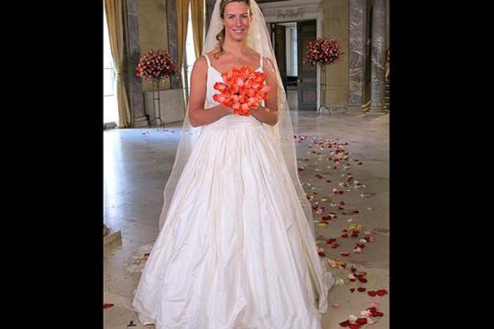 Her's a full view of Danielle's gown. How will it compare to the dresses of the other brides?