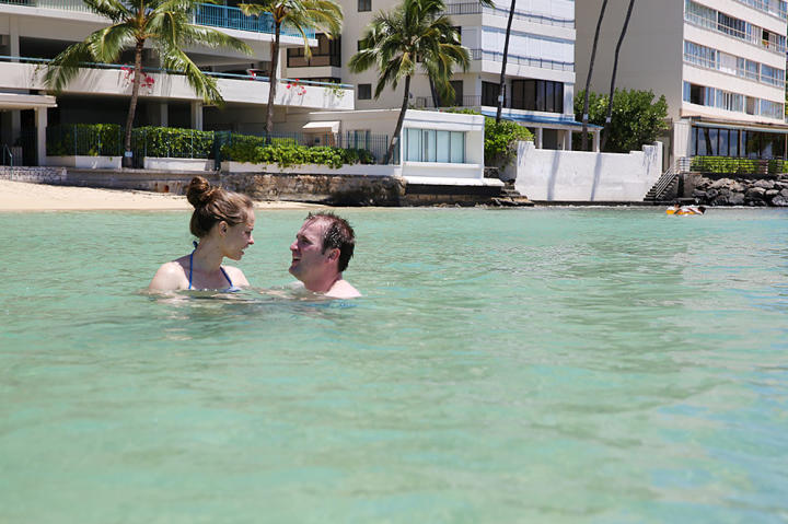 Alan and Kirlyam take a dip in the ocean.