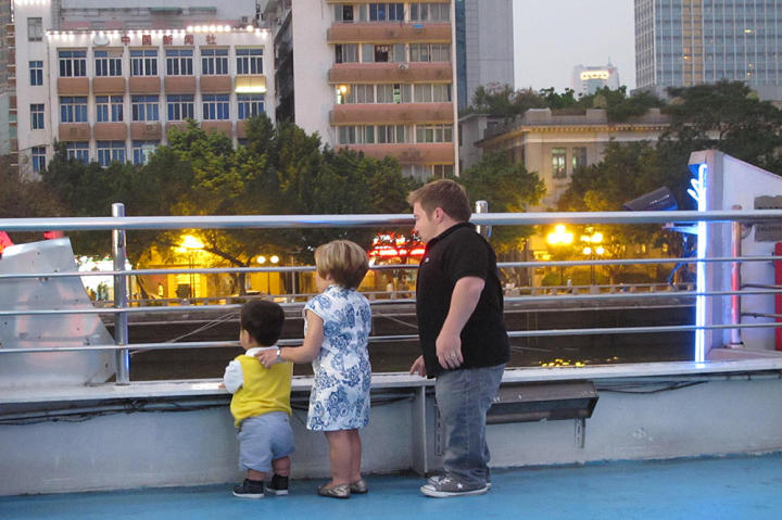 Last night in China for the family.