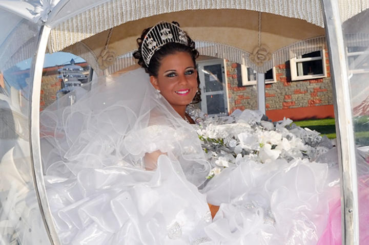 As the go-to dressmaker for gypsies, Thelma Madine has created some outrageous gowns. These bridal, communion and bachelorette gowns are considered some of her most over-the-top creations with their shocking colors, enormous skirts and multidimensional shapes!