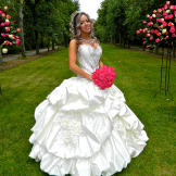 Stephanie in her wedding dress.
