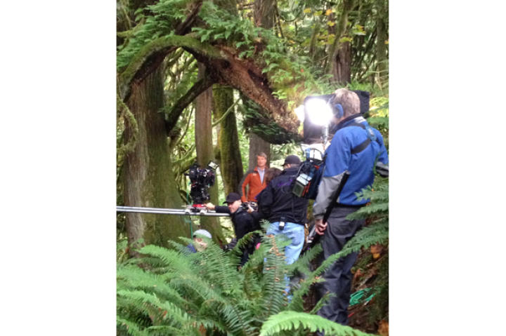 A look at Pete Nelson filming some promotional shots for Treehouse Masters.