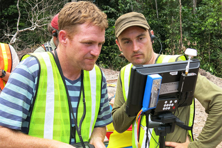 Hectocopter operators.