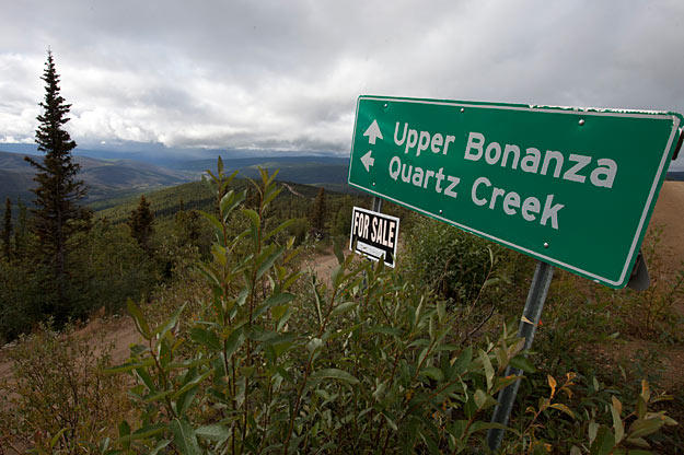 The first sign along the road south from Dawson City that leads down into the Quartz Creek claim area.
