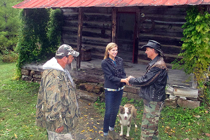 Ernie Brown, Jr., the Turtleman, and Neal James meet Libby, the caretaker of the home where a critter has taken over.