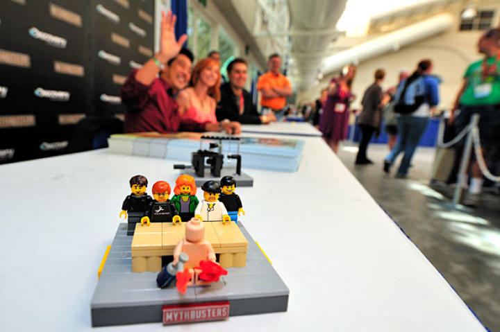 A custom MythBusters Lego set makes an appearance at Tory, Grant and Kari's autograph session.