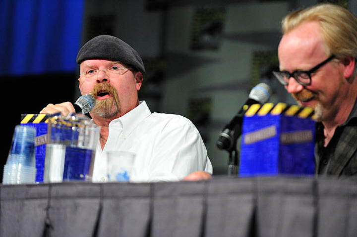 Jamie Hyneman proudly and excitedly describes supersizing a Newton's Cradle for the fall 2011 season.