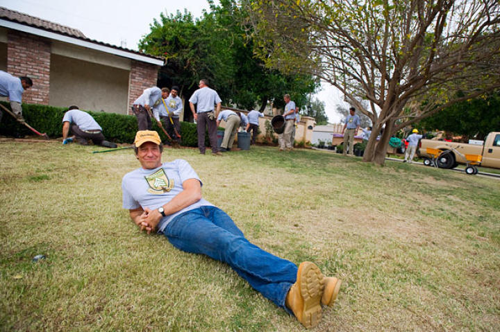 In February 2010, Mike Rowe joined the nonprofit group GreenCare for Troops to tame the overgrown back yard of Sgt. Peter Mavropolous, who had just returned from his second tour in Iraq.