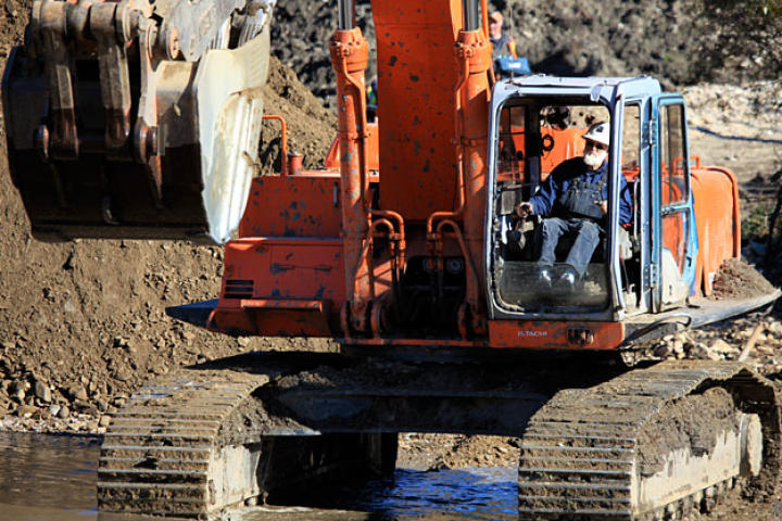 Jack moves dirt at Mine 1 with the Hitachi 800, the latest piece of heavy equipment the crew picked up for the 2011 season.