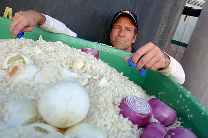 According to its Web site, Gills Onions in Oxnard, Calif., is "one of the nation's largest, family-owned onion growers and operates one of the largest, most innovative and sustainable fresh-cut onion processing plants in the world."