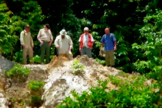The Hoffman Crew is stunned when they arrive at the first mine site and discover they aren't the first to have reached that land. It's tapped out, and the Crew is left at a crossroads. Do they try another location?
