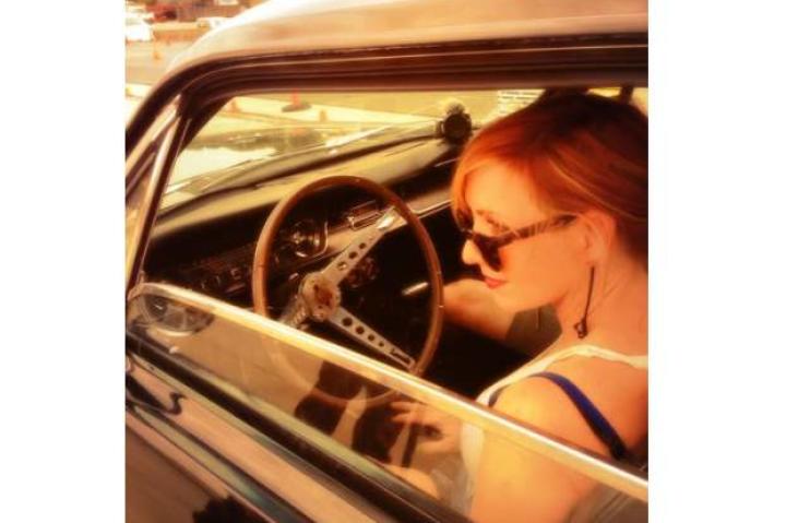 @KariByron