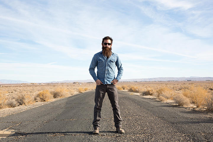 Aaron is the master mechanic who decides if the relics are too far gone or prime for a Gas Monkey overhaul.