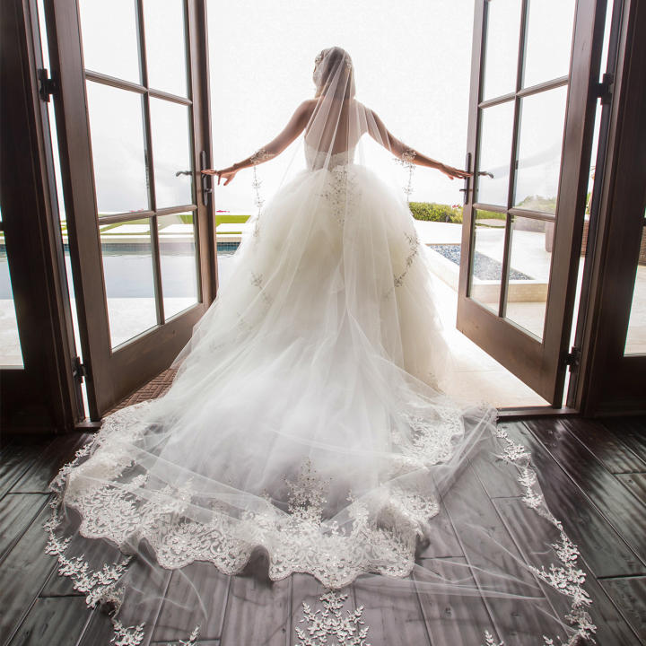 Say Yes to the Dress: Big Bliss Say Yes to the Dress: Big Bliss