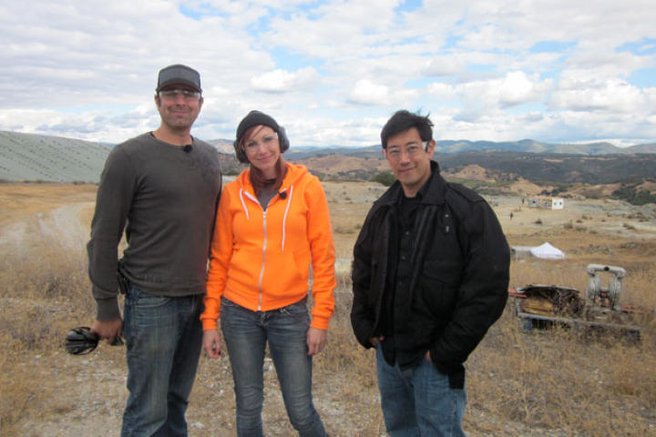 In the Breaking Bad Special, Kari Byron, Tory Belleci and Grant Imahara tackle a mercury-fulminate fable. In one spectacular scene from the series, Walter White decimates an entire room with a fistful of crystal. But could he really have blinded the bad guys with science?