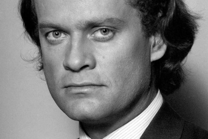 Kelsey has acted on the stage, on television and on the big screen in countless plays, TV shows and movies. In this 1987 portrait, the Juilliard-educated actor smolders with the intensity that reflects so well under the limelight.