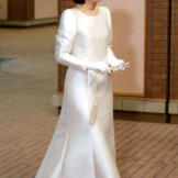 Maybe the Beatles were right, and all we really need is love. That sure seems to be the case for Sayako, former princess of Japan, and her husband, Yoshi Kuroda, the commoner she married in 2005. According to Japanese royal policy, by marrying a commoner and taking his last name, Sayoko effectively relinquished the many perks of being a royal. For love, she chose to take up a life of domesticity among the citizens she used to rule over.