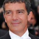 Melanie Griffith is so crazy about her hubby Antonio Banderas that she had his name tattooed on her shoulder. The couple has been together since 1995.
