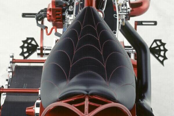 BLACK WIDOW BIKE (2003)