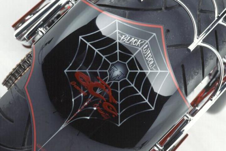 BLACK WIDOW BIKE (2003)