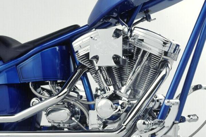 MIKEY'S BIKE (2003)